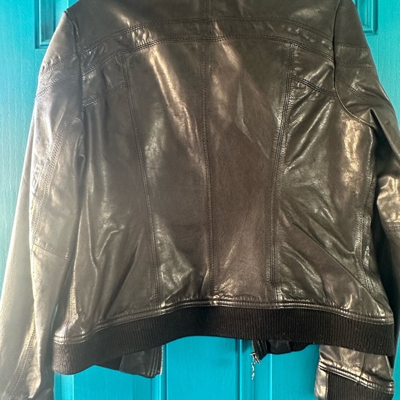 Guess jacket - Picture 2 of 2